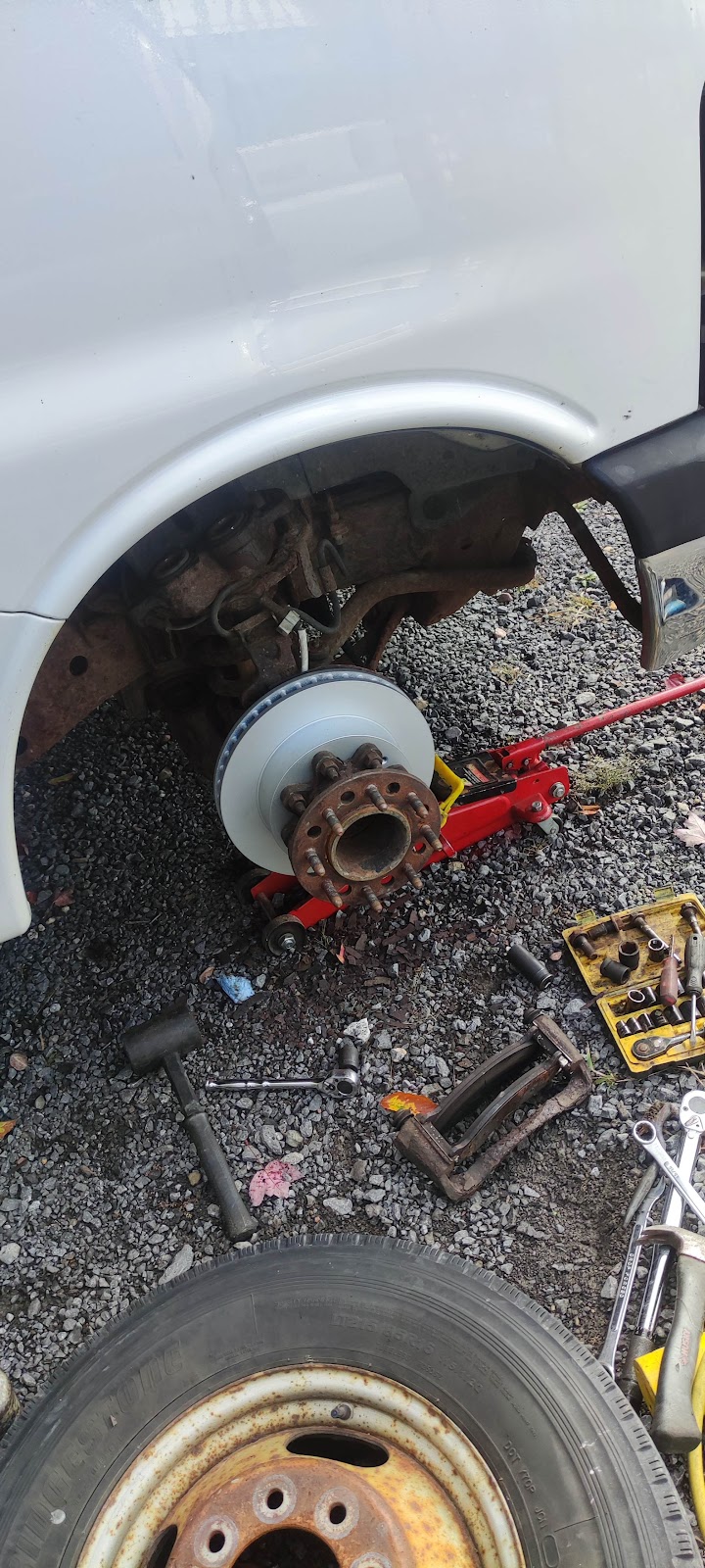 Mobile mechanic and tires | 6081 Renaud Rd, Ottawa, ON K1C 7G4, Canada | Phone: (819) 355-4884