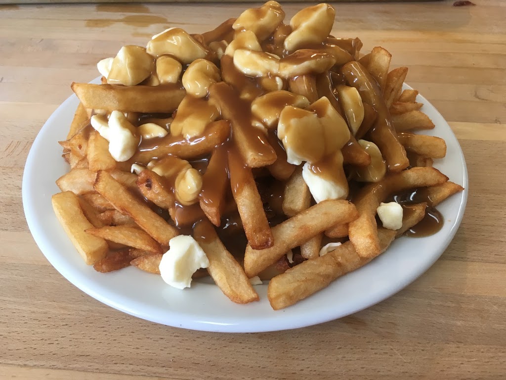 Bar Jimmy | 240 Rue Principale, Ham-Nord, QC G0P 1A0, Canada | Phone: (819) 464-1300