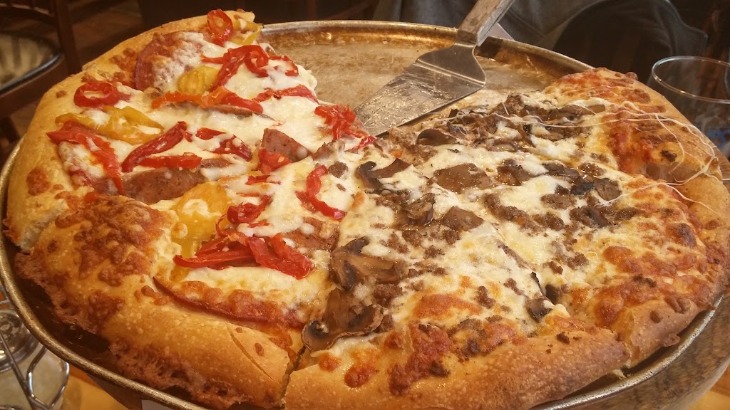Oceanside Pizza Palace | 678 Memorial Ave, Qualicum Beach, BC V9K 1S8, Canada | Phone: (250) 594-3677