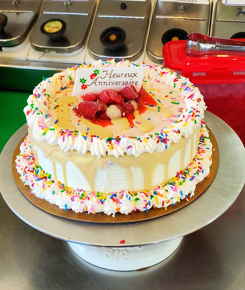 Leche Creme | 512 Av. de Grande Île, Salaberry-de-Valleyfield, QC J6S 3N6, Canada | Phone: (450) 370-0588