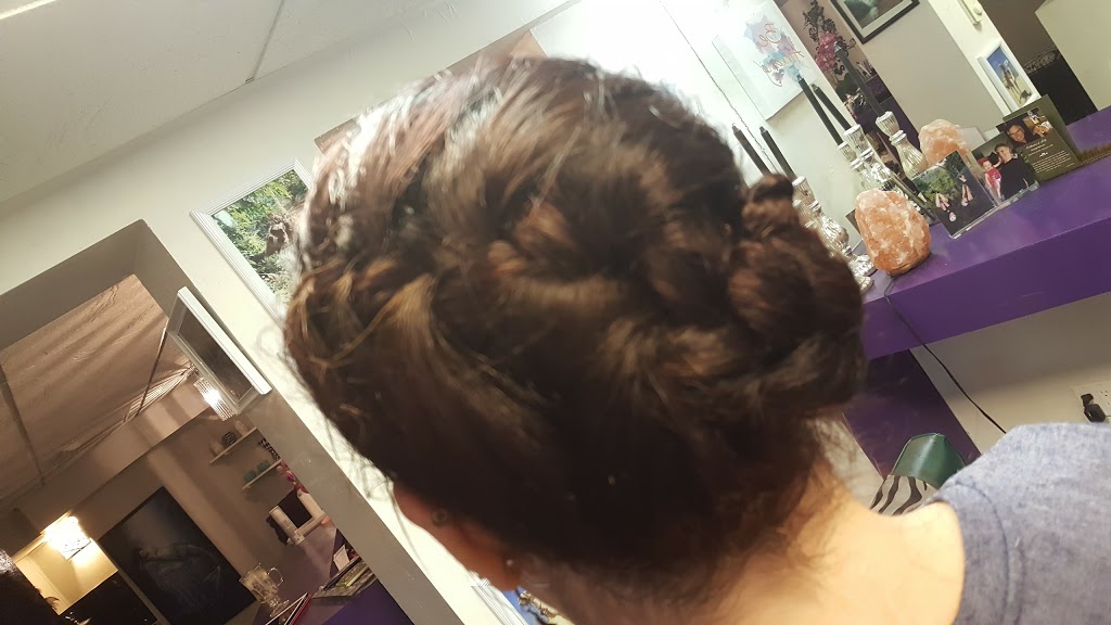 Pizzazz For Hair | 155 Roosevelt Pl, Winnipeg, MB R2K 1M6, Canada | Phone: (204) 668-1005