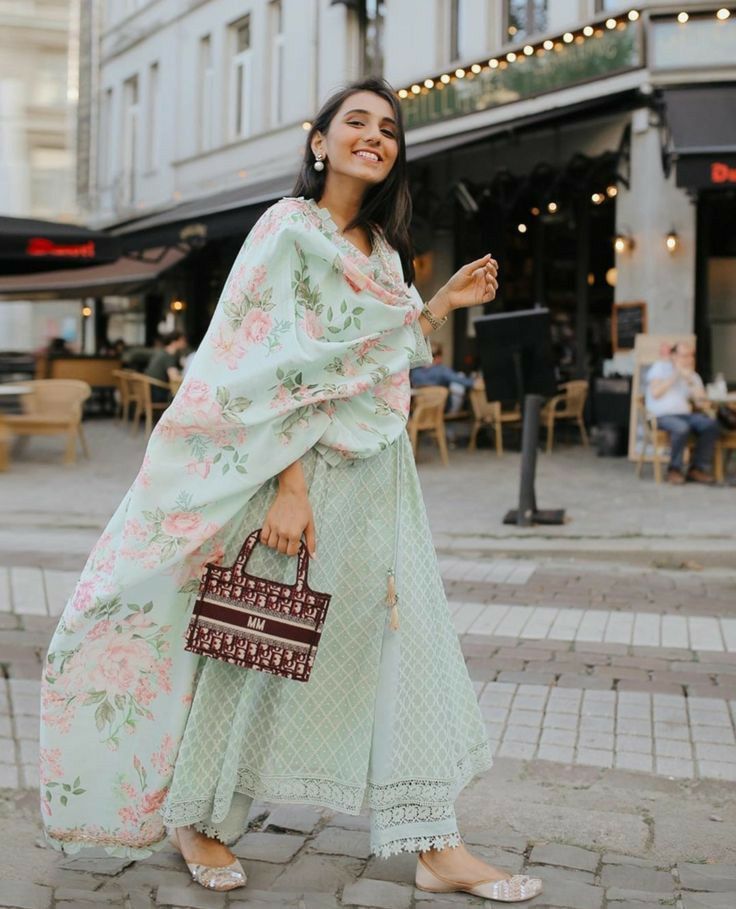 GK PUNJABI BOUTIQUE | 74 Orchard Mill Crescent, Kitchener, ON N2P 1T2, Canada | Phone: (519) 781-1736