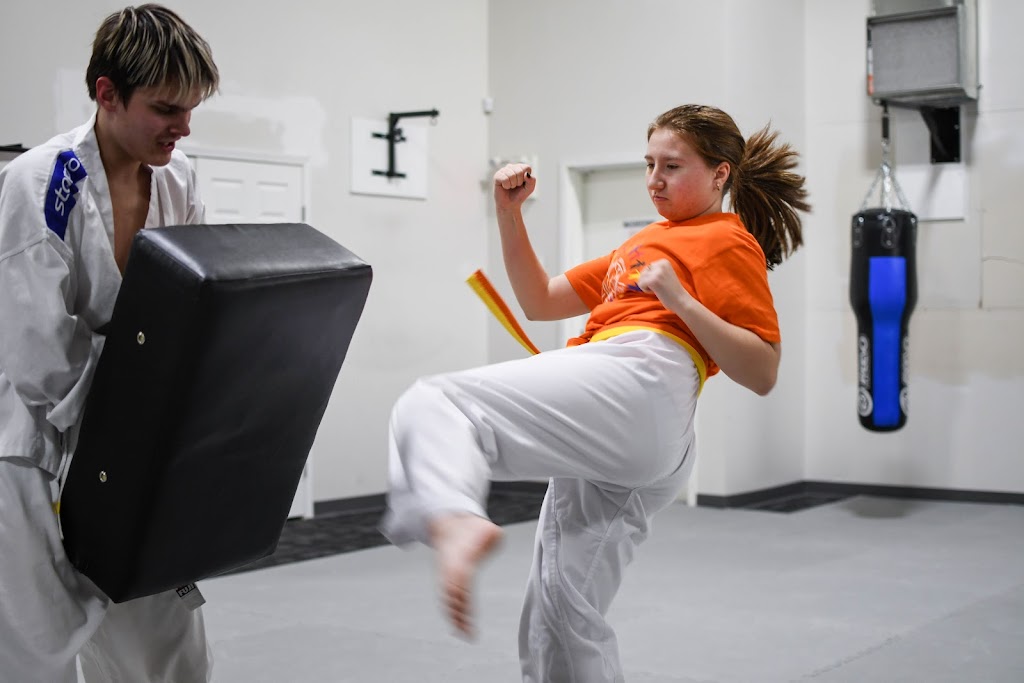 Level MMA | 201 S Railway Ave #8, Winkler, MB R6W 1J9, Canada | Phone: (431) 775-7780