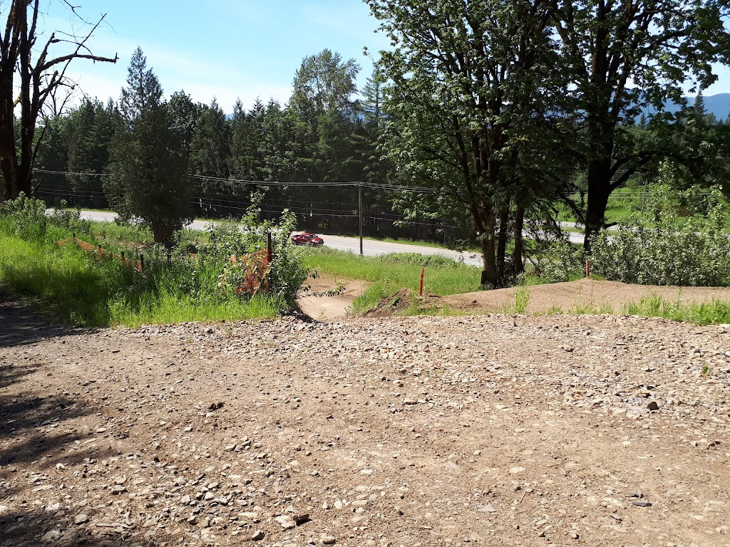 Popkum Motor Park | 54500 Bridal Falls Rd, Rosedale, BC V0X 1X1, Canada | Phone: (778) 255-7433