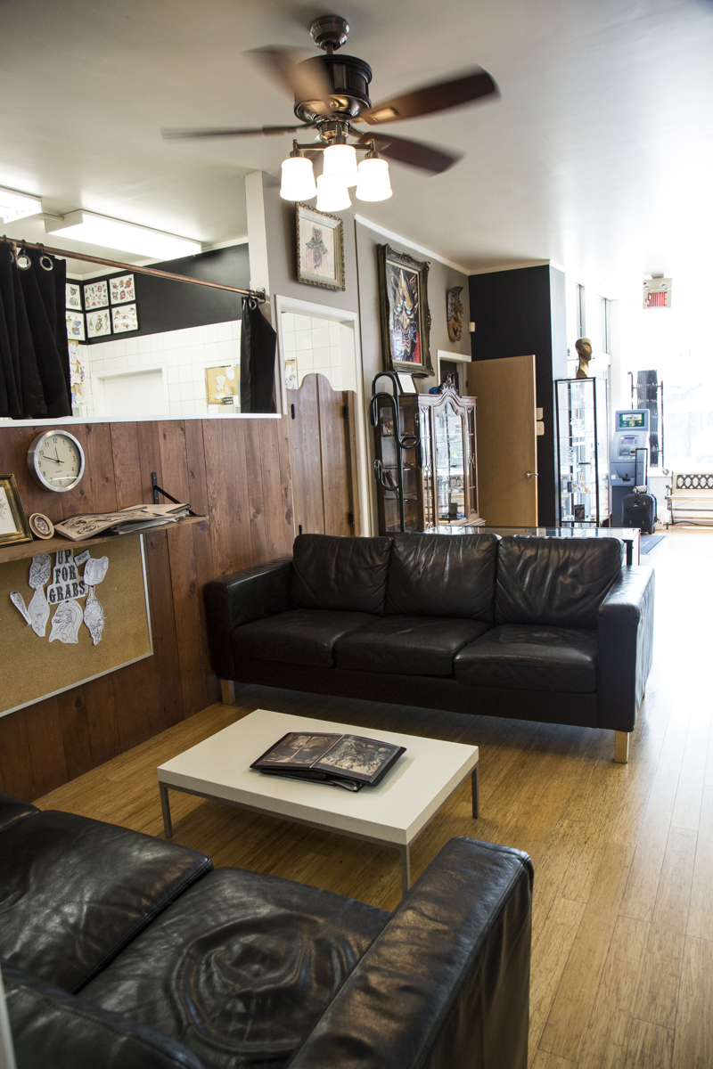 Slick Styled Steel (Le) | 43 Rue Sainte-Anne #1, Sainte-Anne-de-Bellevue, QC H9X 1L4, Canada | Phone: (514) 457-4277