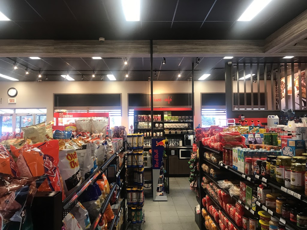 Petro-Canada | 675 Avenue Godefroy, Bécancour, QC G9H 1S4, Canada | Phone: (819) 233-3838