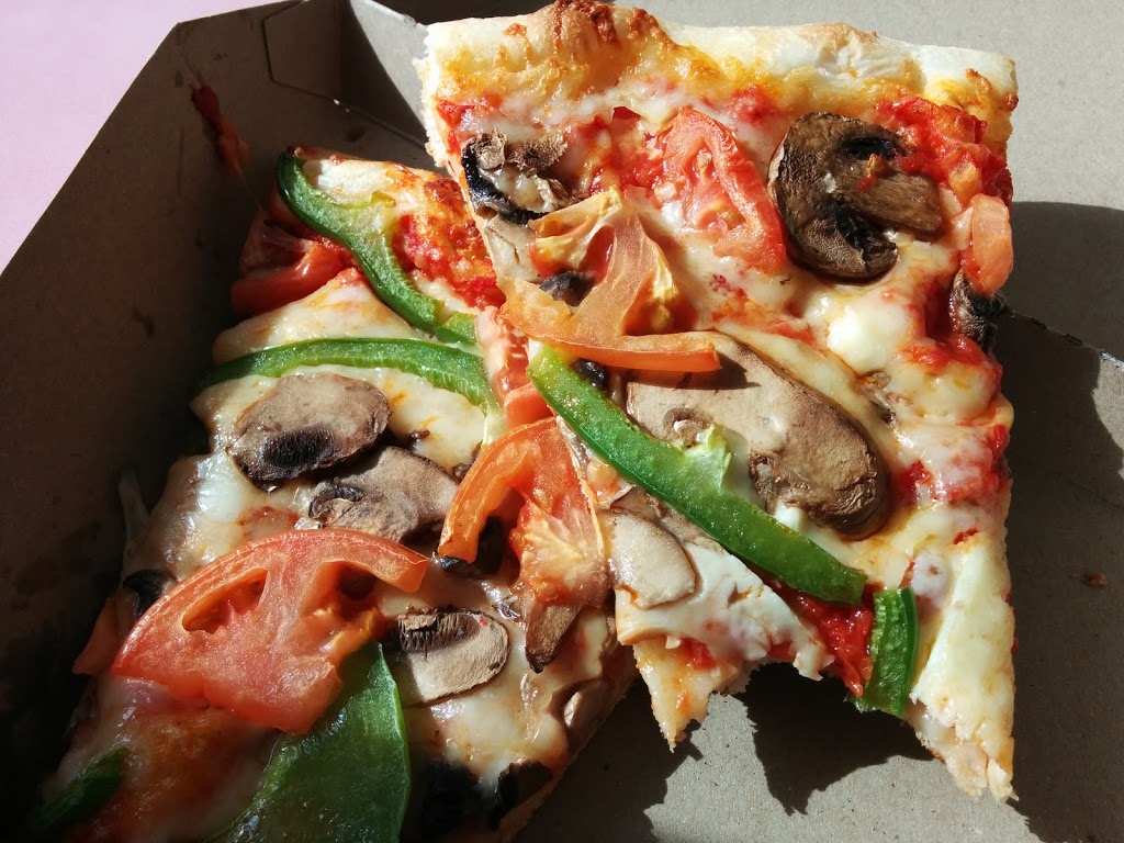 Pizza Nova | 10 Bur Oak Ave, Markham, ON L6C 0A2, Canada | Phone: (416) 439-0000