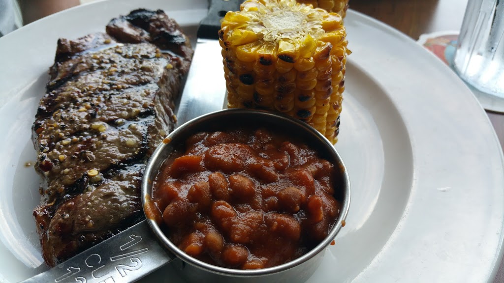 Chucks Roadhouse Bar & Grill | 125 Pedersen Dr, Aurora, ON L4G 0E3, Canada | Phone: (905) 503-8666