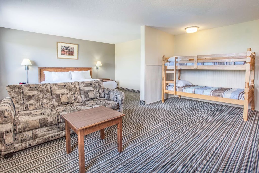 Super 8 by Wyndham Truro NS | 85 Treaty Trail, Millbrook, NS B6L 1W3, Canada | Phone: (902) 895-8884