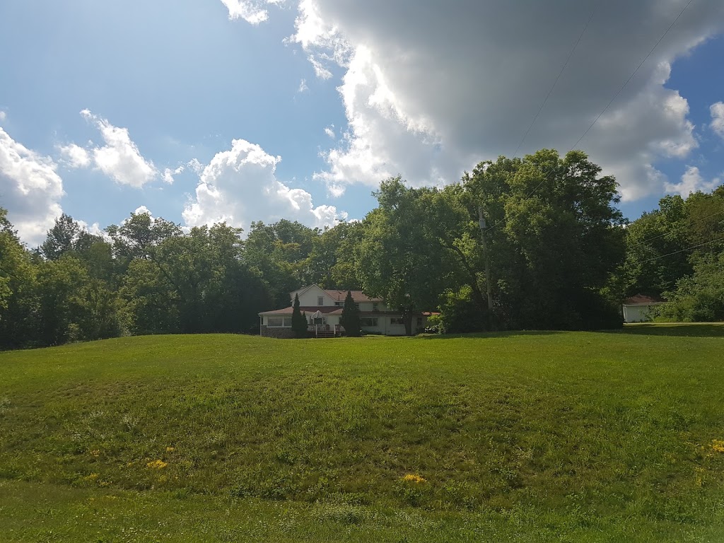 Meadow Springs Lodge | Fire Rte 123 #4, Harvey Township, ON K0M 1A0, Canada | Phone: (705) 731-9132