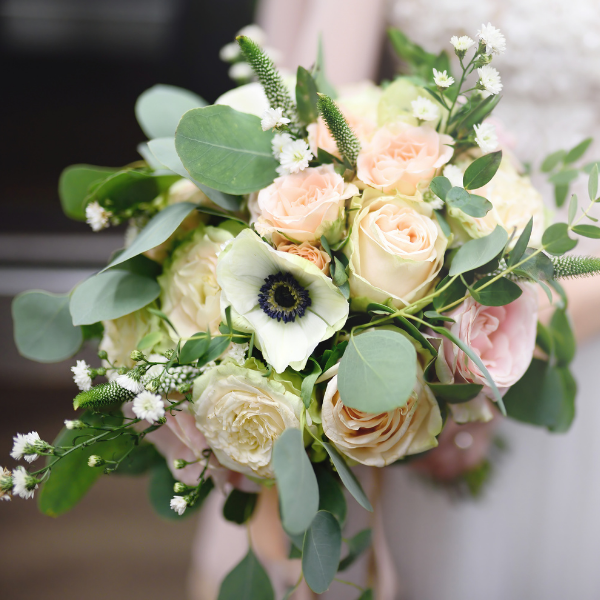 Sanda Flower Studio | 10 Enclave Trail, Brampton, ON L6R 4B3, Canada | Phone: (289) 205-3444