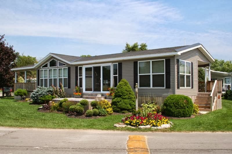 General Coach Canada | 73 Mill St, Hensall, ON N0M 1X0, Canada | Phone: (855) 262-2600