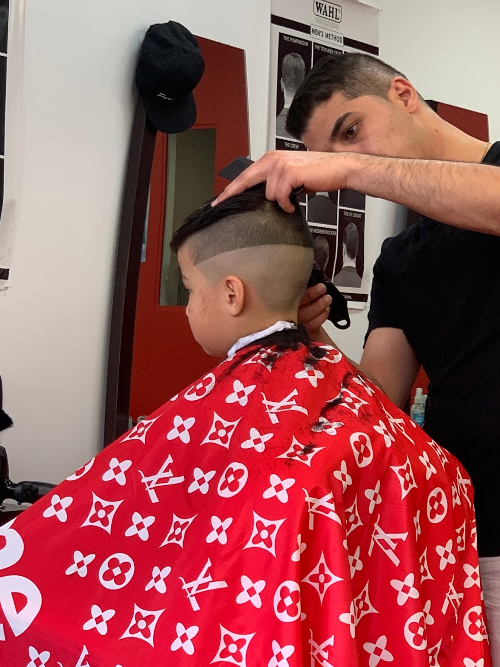 Dani Gs barber shop | 7884 6th St, Burnaby, BC V3N 3N3, Canada | Phone: (604) 763-7315