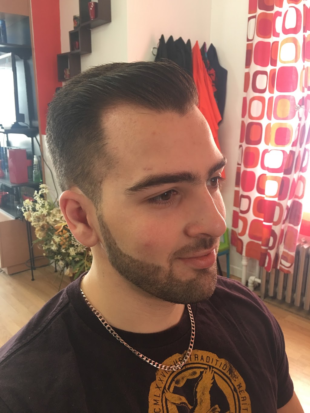 Ahmed Ciseau Dor - Coiffures Pour Hommes Et Enfants | 2949 Ch Ste-Foy, Québec, QC G1X 1P3, Canada | Phone: (418) 264-1230