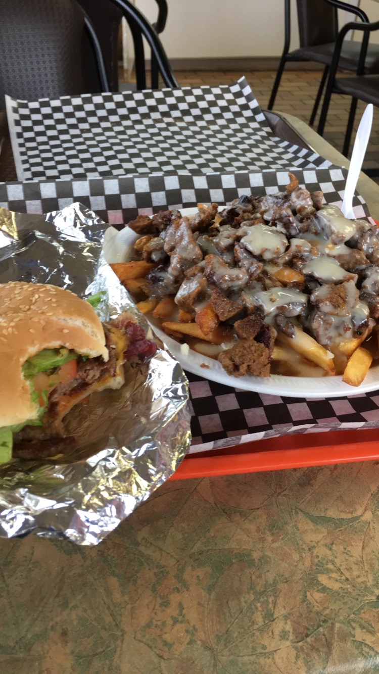 Sir Donair & Fast Food | 14210 118 Ave NW, Edmonton, AB T5L 2M5, Canada | Phone: (780) 488-2777