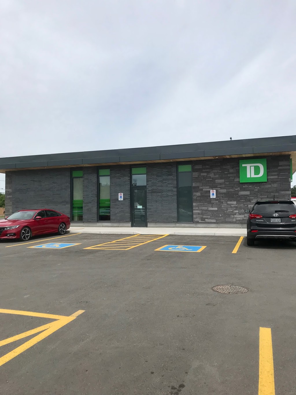 TD Canada Trust Branch and ATM | 2135 Victoria Park Ave, Scarborough, ON M1R 0G1, Canada | Phone: (416) 441-2041