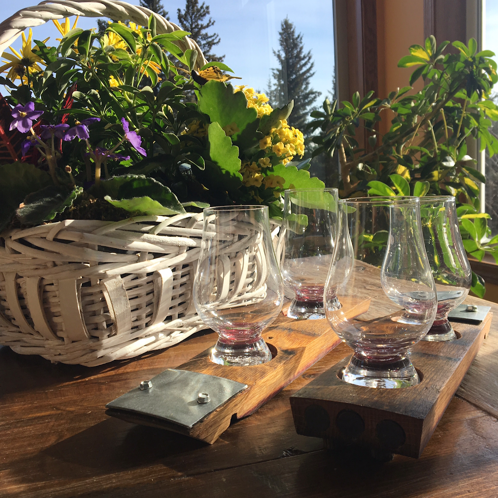 Rustic Home & Garden Furnishings | 30 Bow Ridge Crescent, Cochrane, AB T4C 1T6, Canada