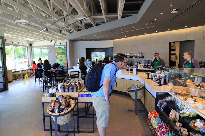 Starbucks | 210 Pinebush Rd, Cambridge, ON N1R 8A9, Canada | Phone: (519) 498-0186