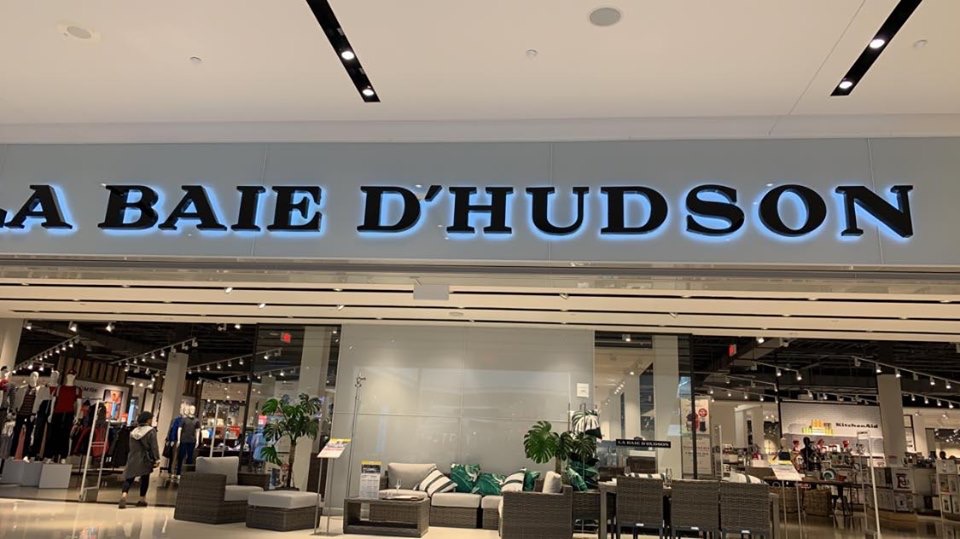 Hudsons Bay | 5401 Bd des Galeries, Québec, QC G2K 1N4, Canada | Phone: (418) 627-5922