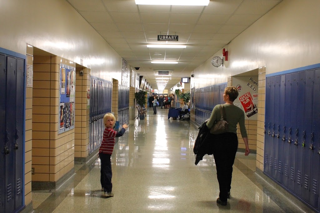 Ross Sheppard School | 13546 111 Ave NW, Edmonton, AB T5M 2P2, Canada | Phone: (780) 448-5000