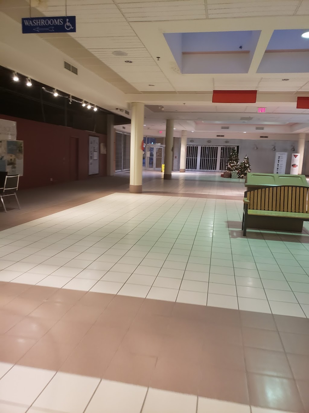 Suncoast Mall Management Ofc | 397 Bayfield Rd, Goderich, ON N7A 4E9, Canada | Phone: (519) 524-8300