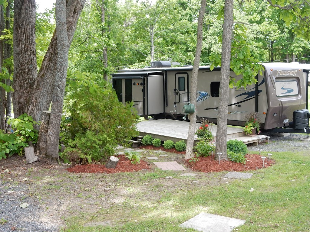 Lorimer Lake Resort | 92 Swords Rd, Dunchurch, ON P0A 1G0, Canada | Phone: (705) 346-4006