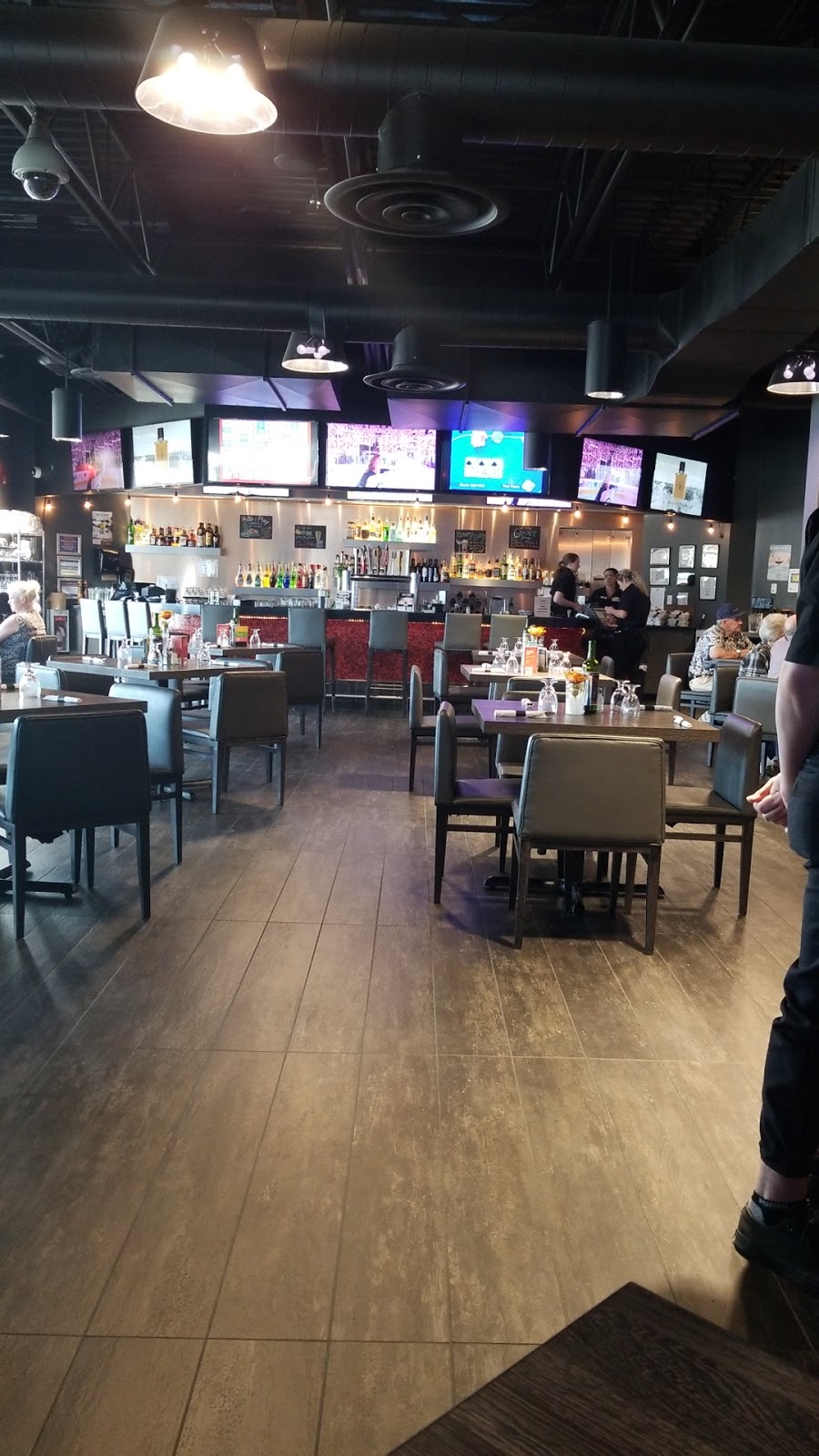 Chances Salmon Arm | 384 Trans-Canada Hwy, Salmon Arm, BC V1E 1E4, Canada | Phone: (250) 832-4441