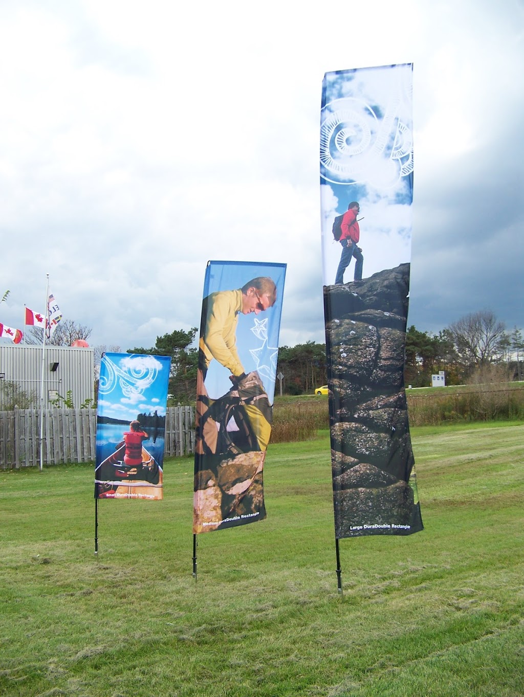 Flags Unlimited Corporation | 364 St Vincent St, Barrie, ON L4M 4A5, Canada | Phone: (800) 565-4100