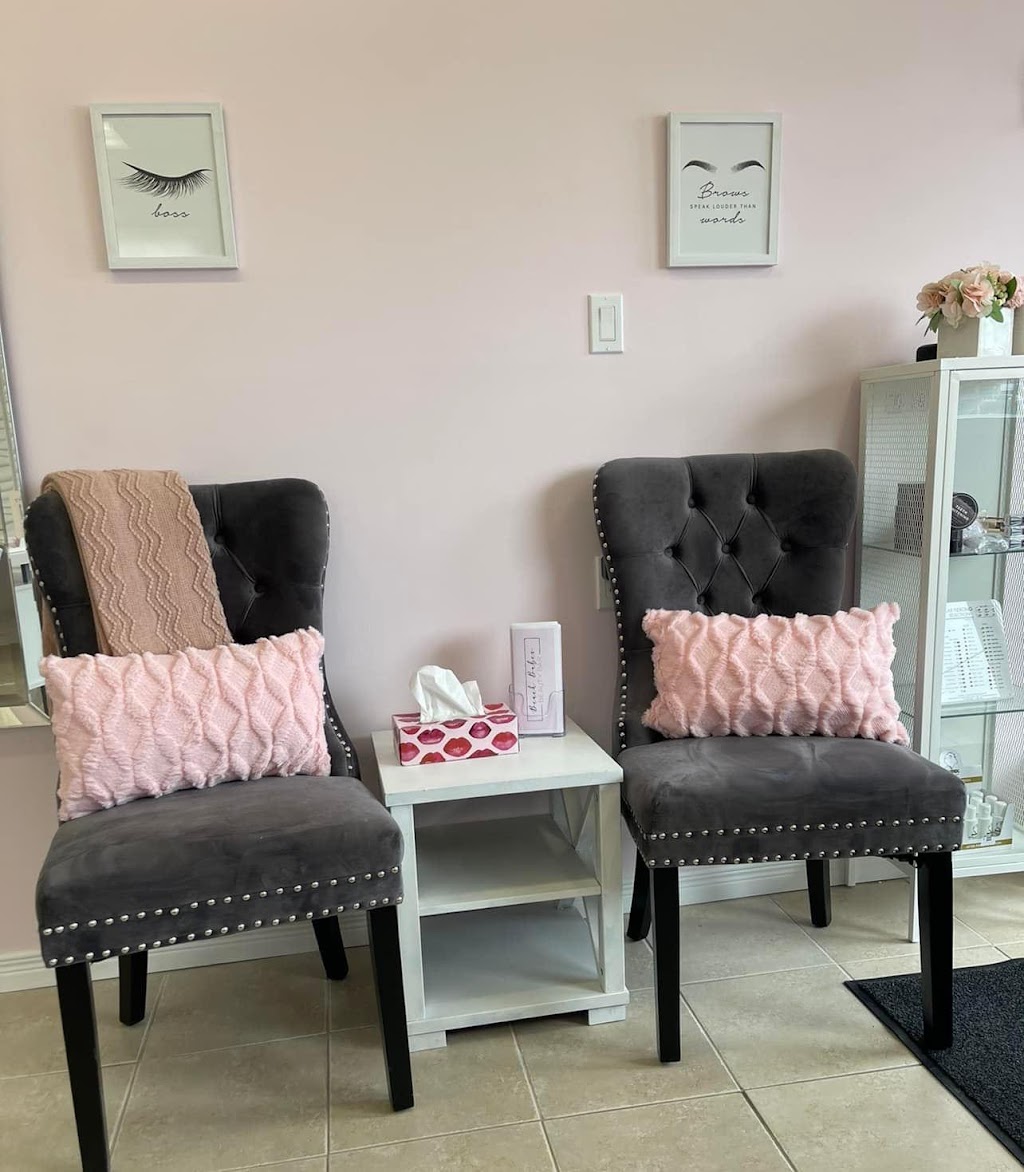 Beach Babes Beauty Bar | 1232 Mosley St, Wasaga Beach, ON L9Z 2E6, Canada | Phone: (705) 352-5274