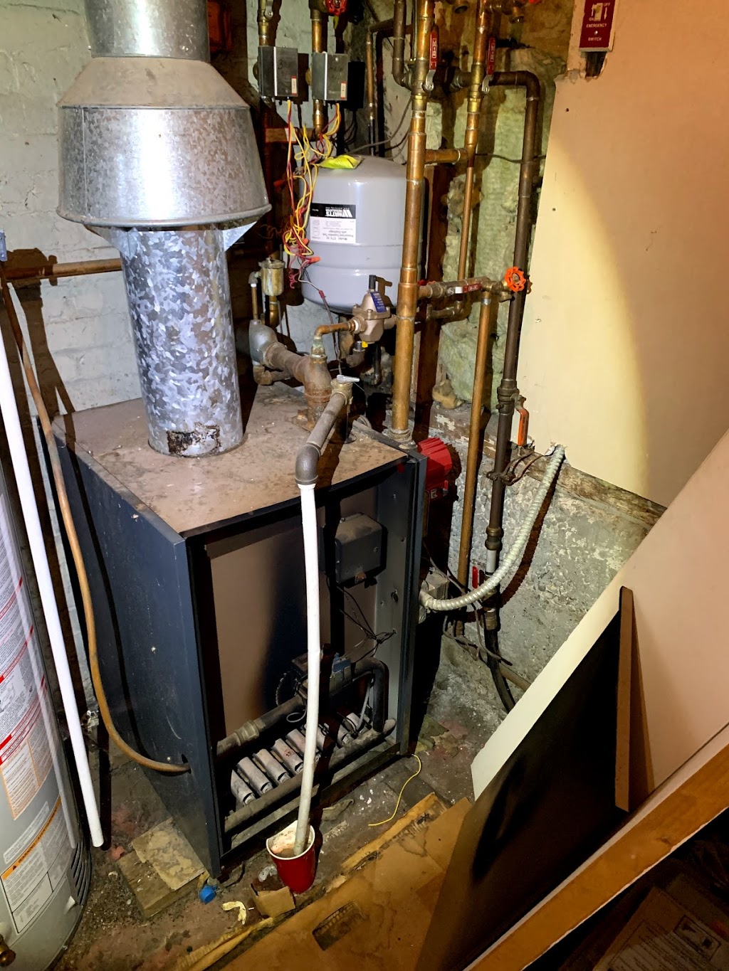 Go Green Home Heating Services | 9339 University Crescent #407, Burnaby, BC V5A 4Y1, Canada | Phone: (778) 881-6436