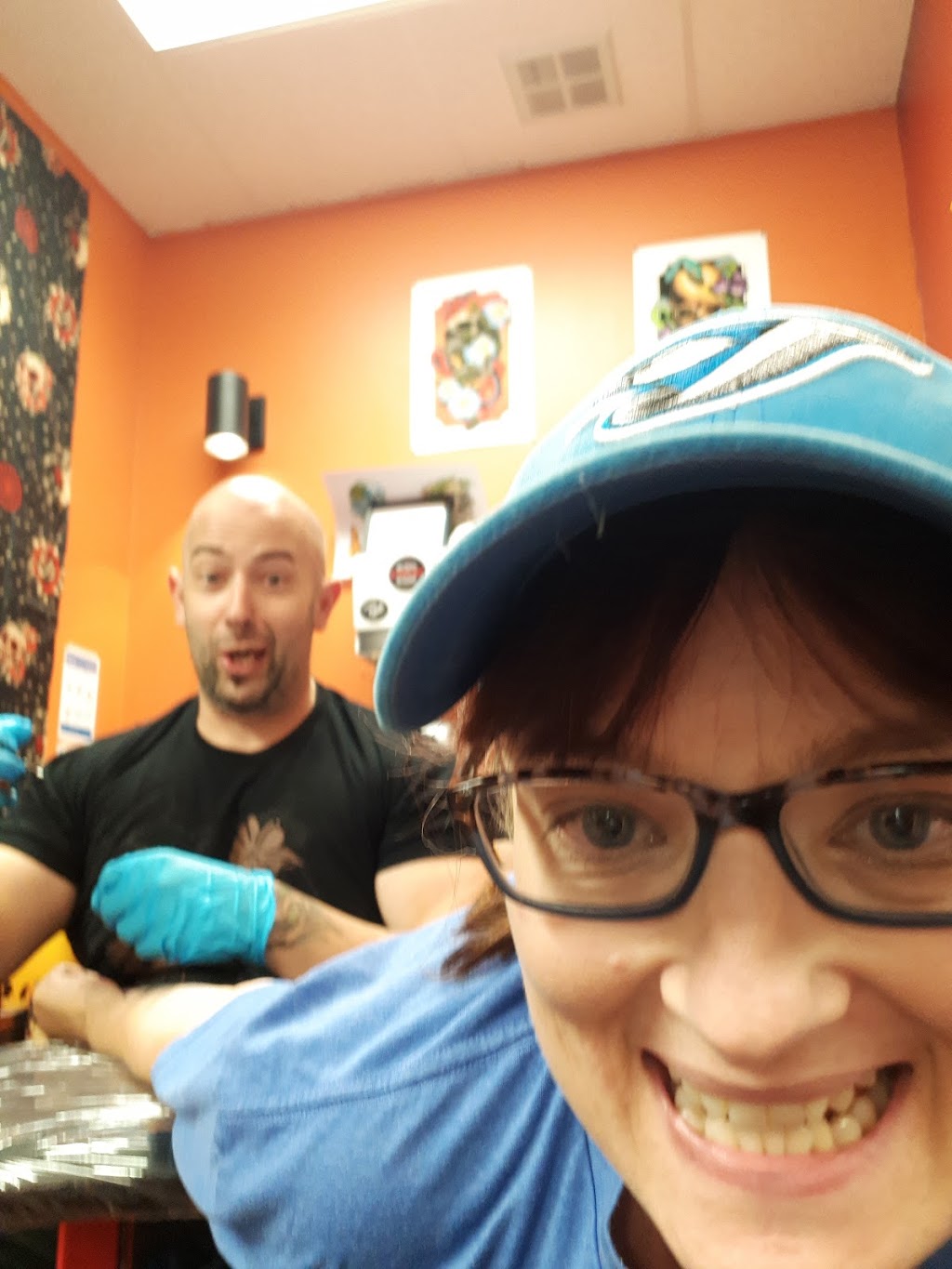 Sick N Twizted Ink | 190 St Andrews St, Cambridge, ON N1S 1N6, Canada | Phone: (519) 543-0444