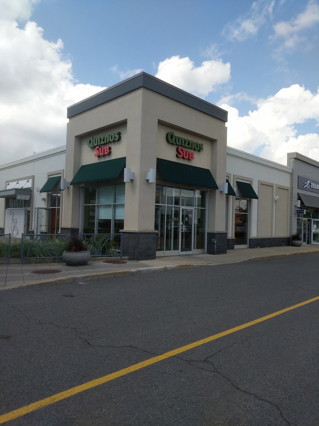 Quiznos | 9380 Boulevard Leduc Suite 10 & 15, Brossard, QC J4Y 0B3, Canada | Phone: (450) 443-0333
