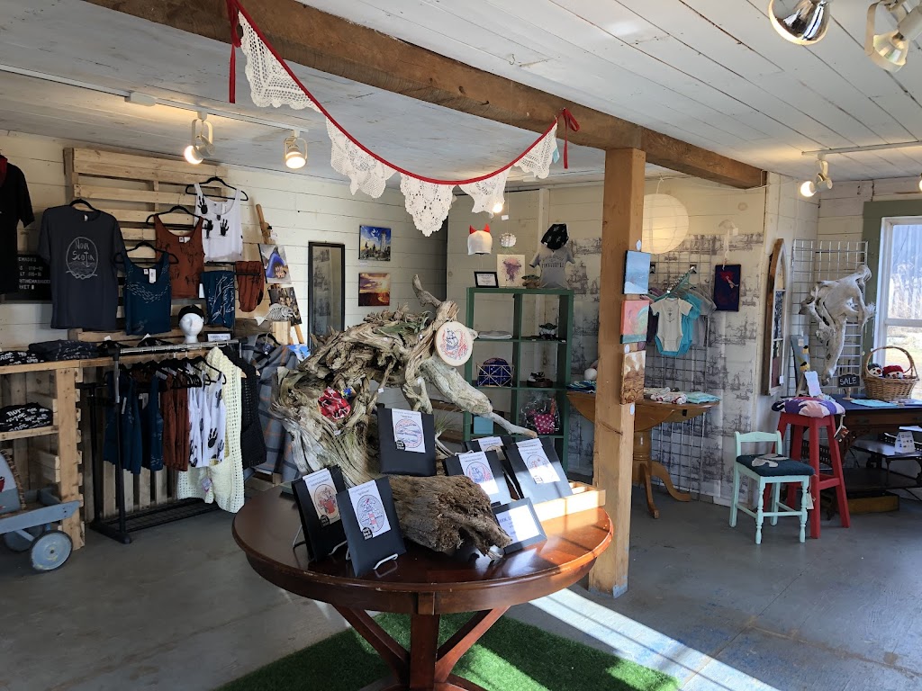Maritime Marauders Market | Smaller Red Roof Building, 5249 St Margarets Bay Rd, Upper Tantallon, NS B3Z 2H9, Canada | Phone: (778) 388-9378