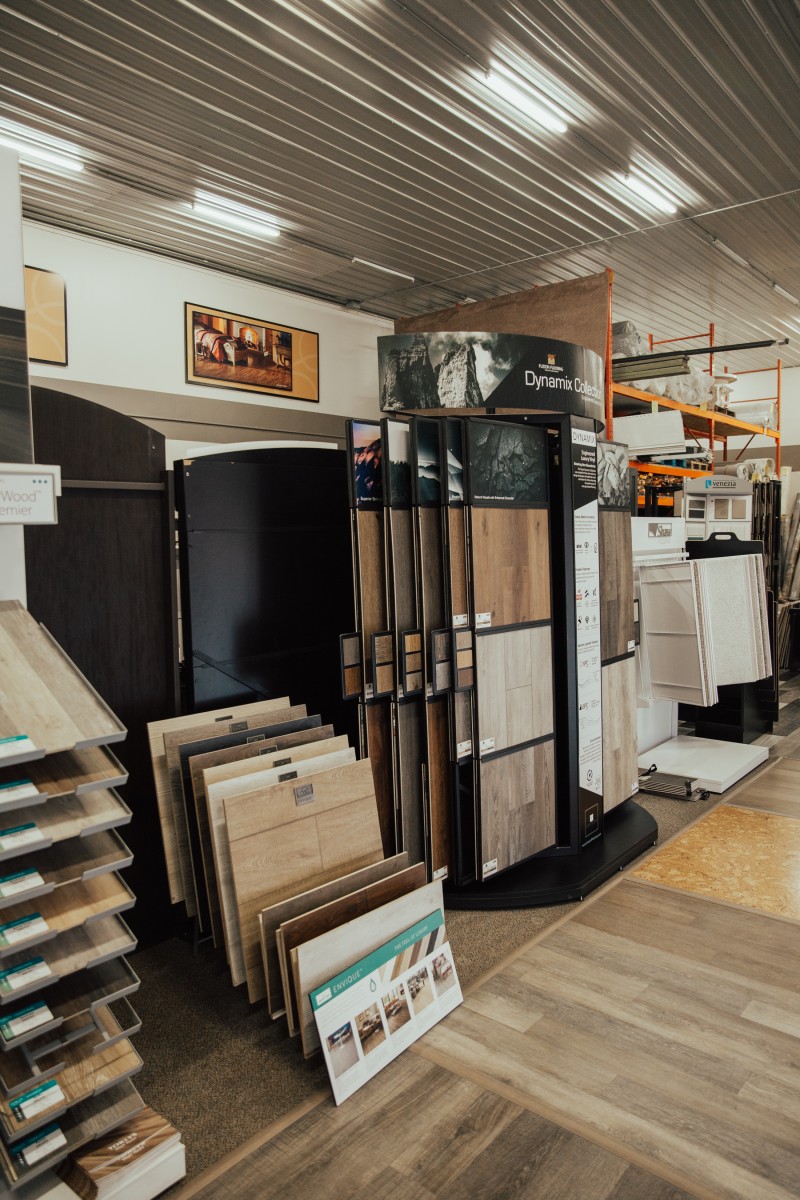 Ideal Floors | home goods store | 325 Roblin Blvd E Unit A, Winkler, MB R6W 0H2, Canada | 2043254243 OR +1 204-325-4243