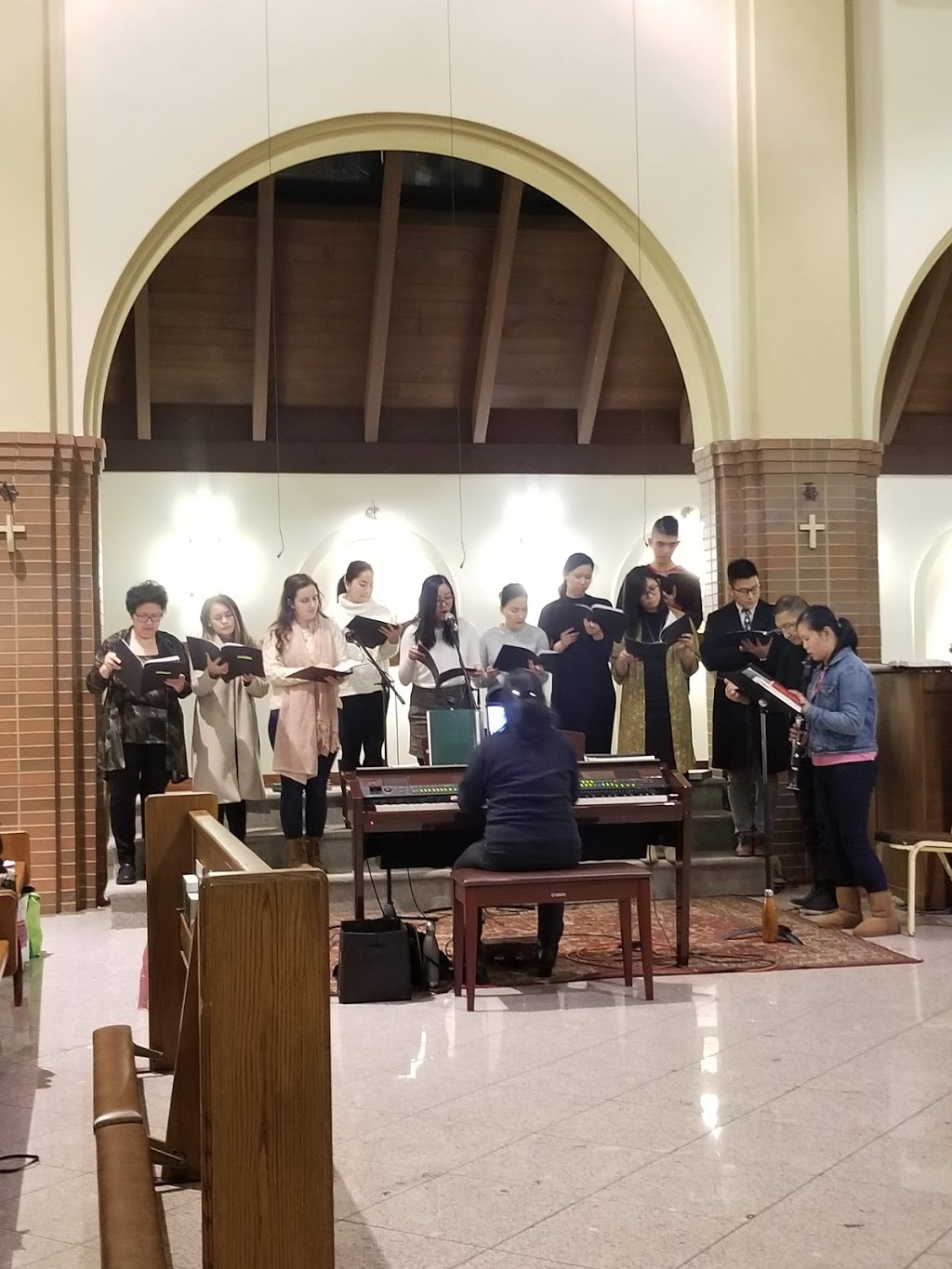 St. Josephs Catholic Church | 20676 Fraser Hwy, Langley City, BC V3A 4G5, Canada | Phone: (604) 534-3303