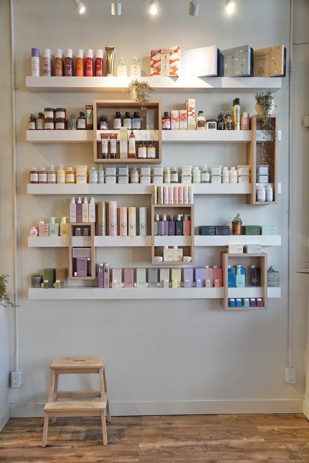Stone Fox Hair Inc. | 158 E 11th Ave, Vancouver, BC V5T 2C2, Canada | Phone: (604) 505-5953