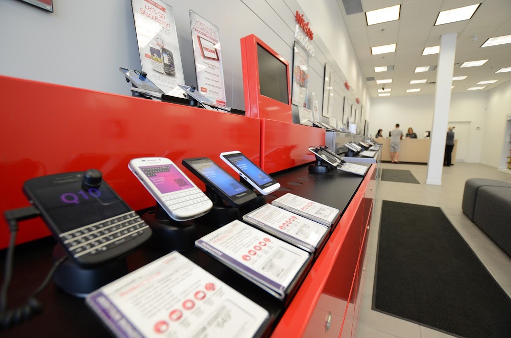Rogers | 1030 Adelaide St N, London, ON N5Y 2M9, Canada | Phone: (519) 645-2171
