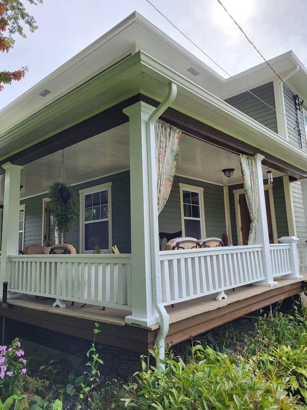 CADIEUX Gouttières et Revêtements Inc. | 210 35e Rue E, Venise-en-Québec, QC J0J 2K0, Canada | Phone: (438) 824-0997