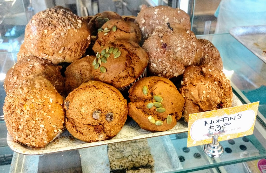Strawberry Blonde Bakery | 114B Grange Ave, Ottawa, ON K1Y 3B6, Canada | Phone: (613) 725-2253