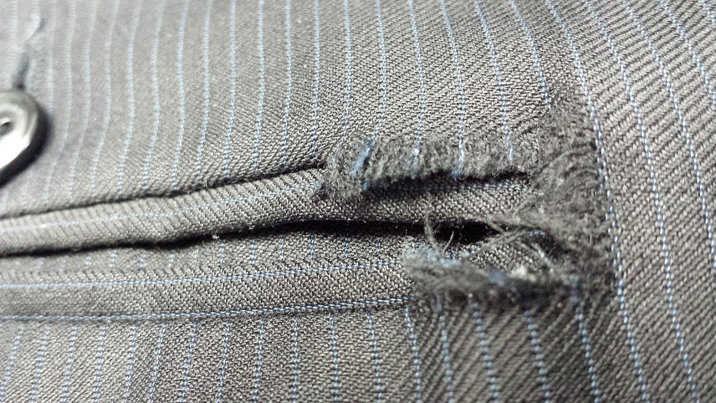 Caachi Drycleaners & Alteration & tailor | 735 Ranchlands Blvd NW #15, Calgary, AB T3G 3A9, Canada | Phone: (403) 457-1033