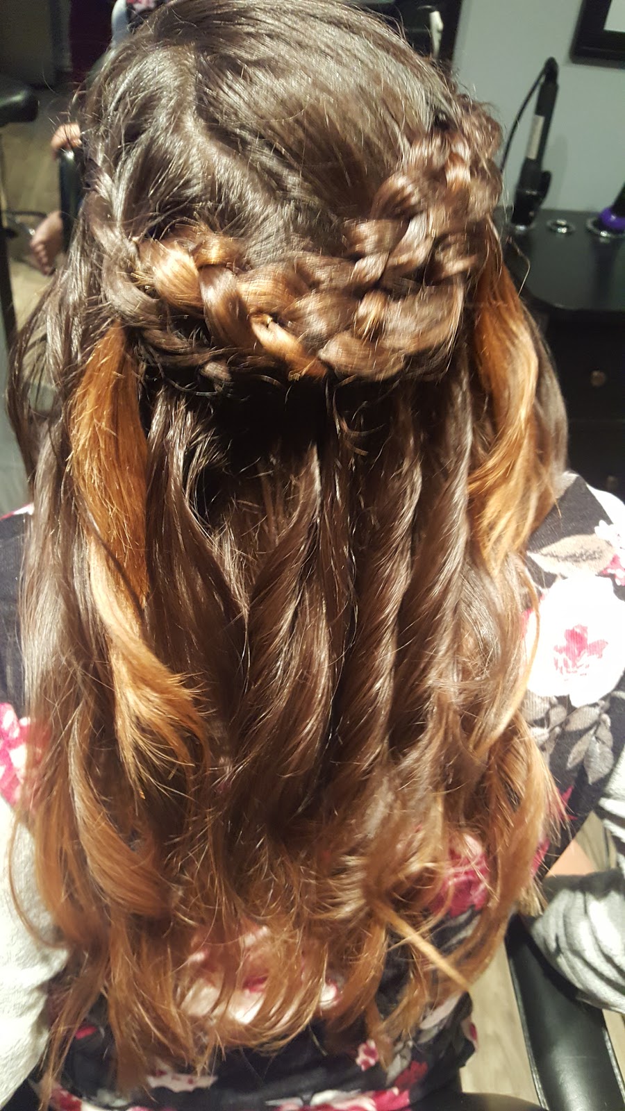 Elegance Coiffure | 2237 Rue Chambois, Mascouche, QC J7K 0K5, Canada | Phone: (514) 946-9915