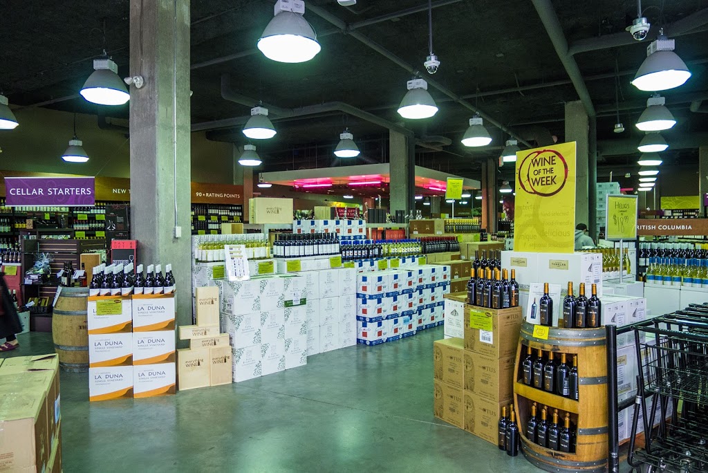 Everything Wine | 998 Marine Dr, North Vancouver, BC V7P 3C4, Canada | Phone: (604) 929-7277