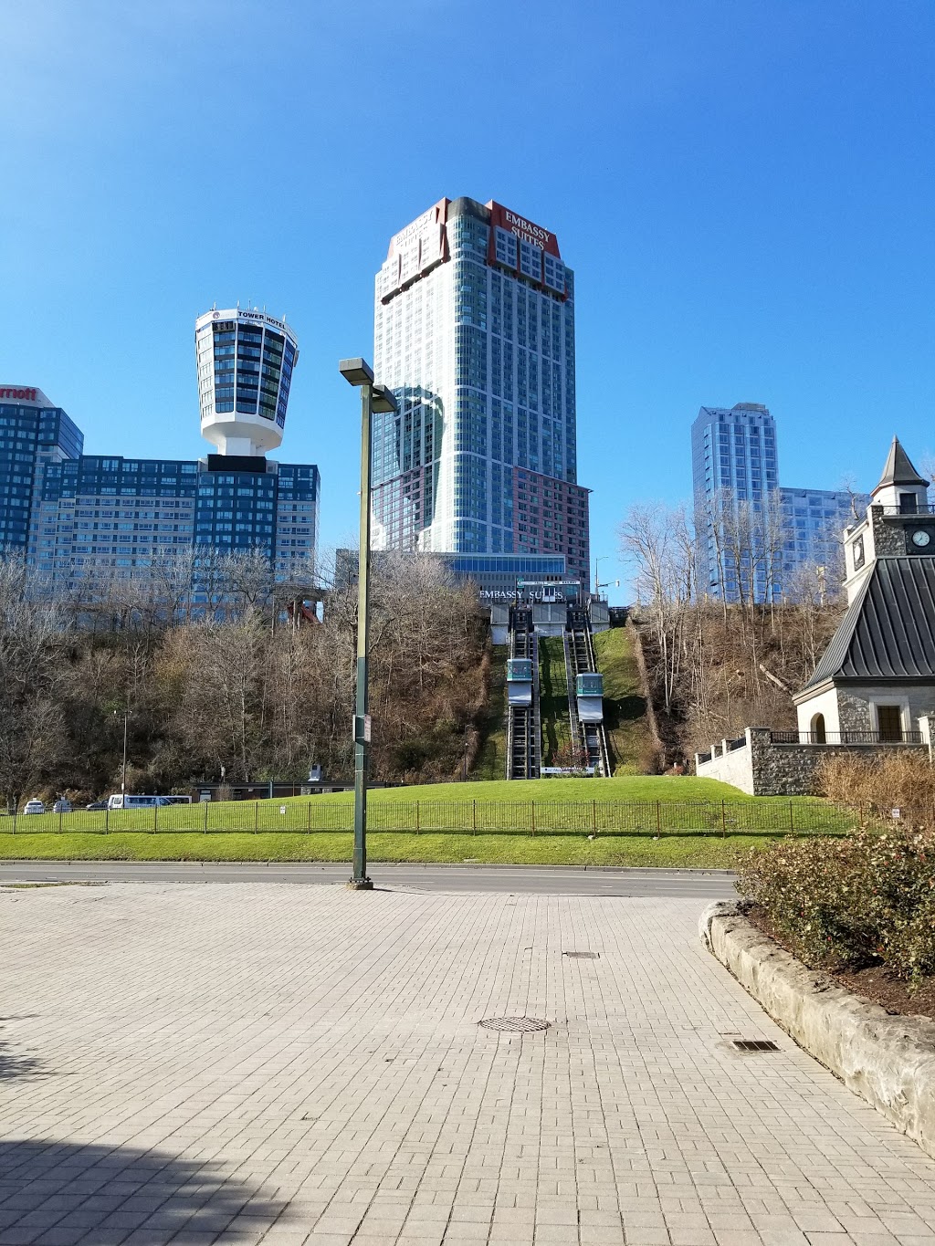 Quality Hotel | 950 Walkers Line, Burlington, ON L7N 2G2, Canada | Phone: (905) 639-9290