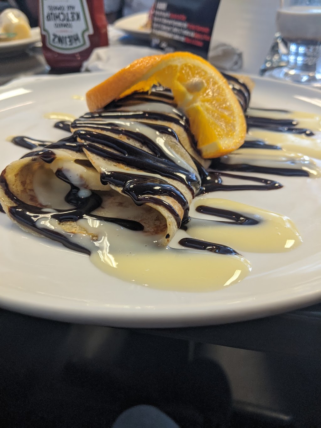 Resto Linfusion - Café Bistro | 1083 Boulevard Vachon N, Sainte-Marie, QC G6E 1M8, Canada | Phone: (418) 387-5777