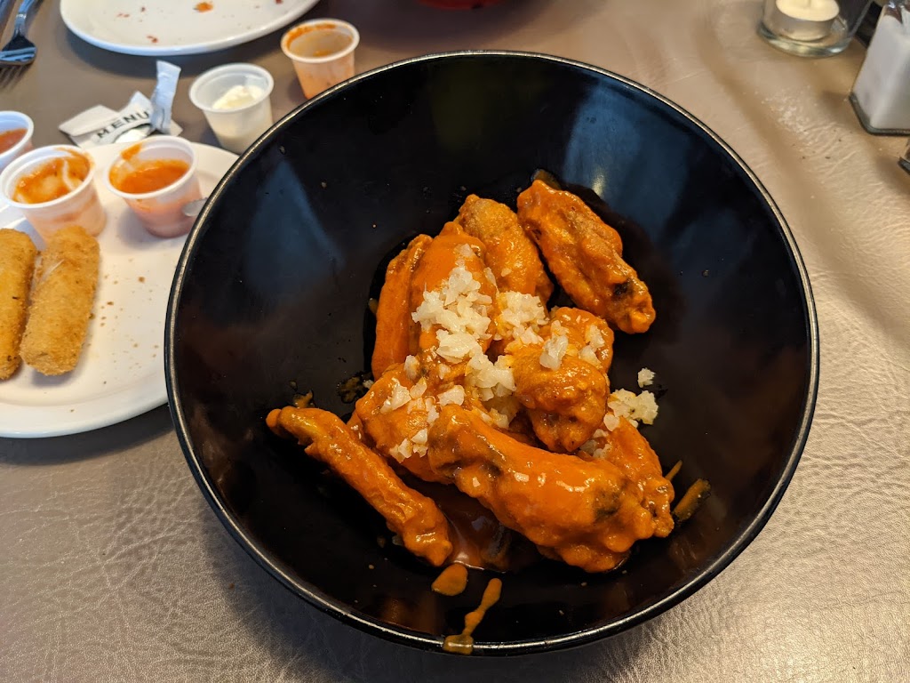 Ailes Buffalo Restaurant | 310 Bd Thibeau local 3, Trois-Rivières, QC G8T 2M4, Canada | Phone: (819) 371-2091
