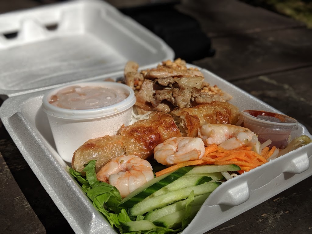 Woking Bird | 425 Edward St N, Thunder Bay, ON P7C 4P7, Canada | Phone: (807) 577-5141