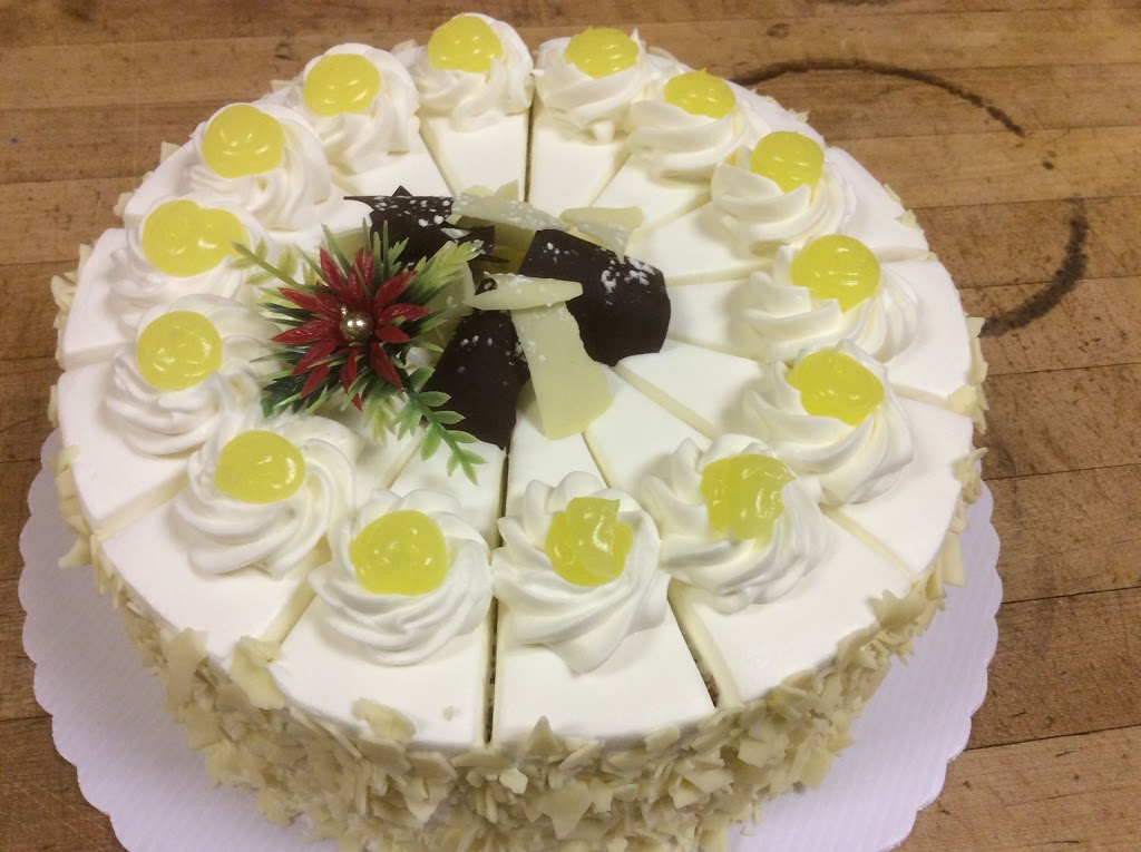 Fortuna Bakery Ltd | 4240 Hastings St, Burnaby, BC V5C 2J6, Canada | Phone: (604) 298-9610