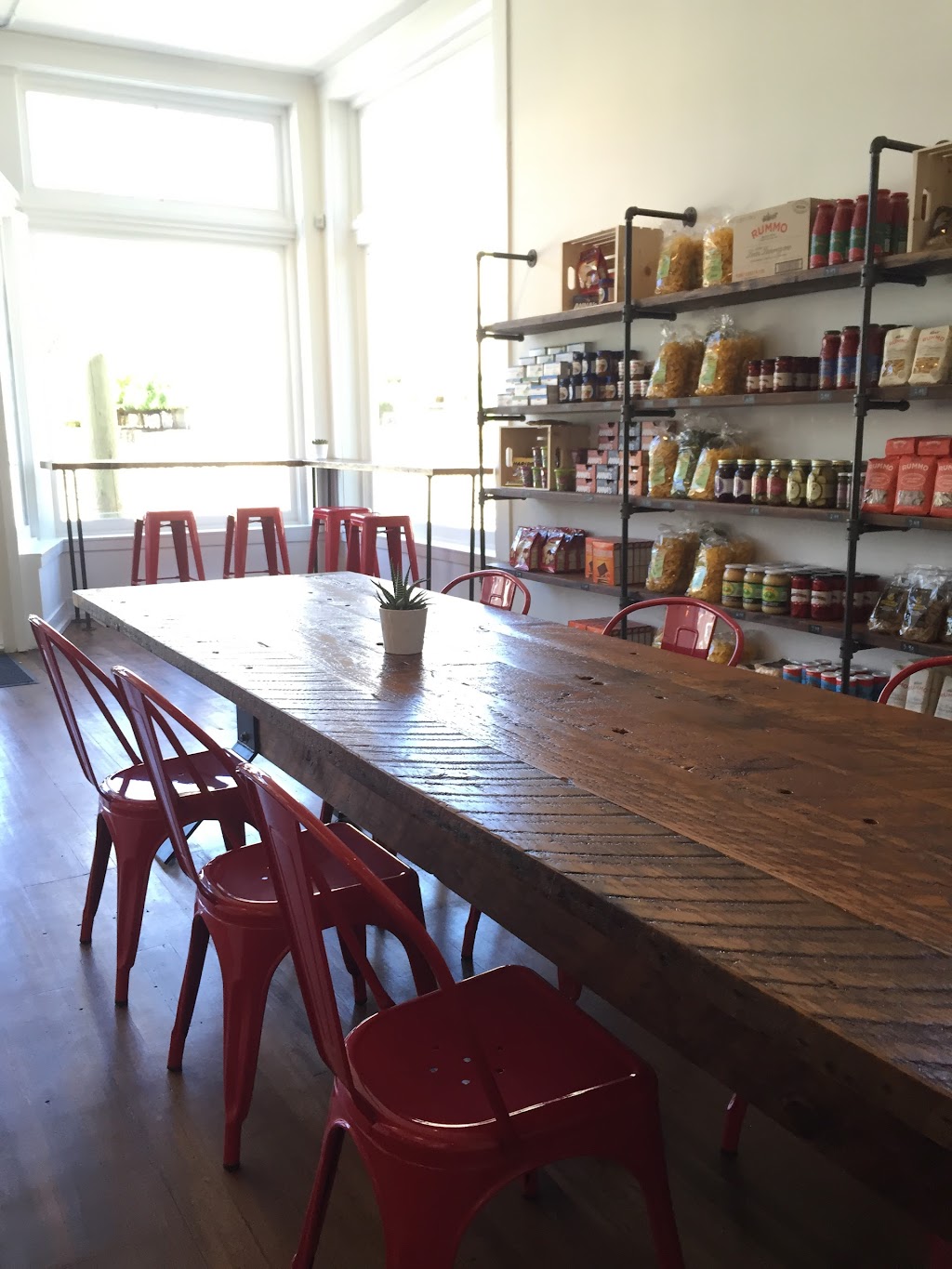 Gigi Blin | 1400 W 70th Ave, Vancouver, BC V6P 2Z2, Canada | Phone: (604) 225-8447