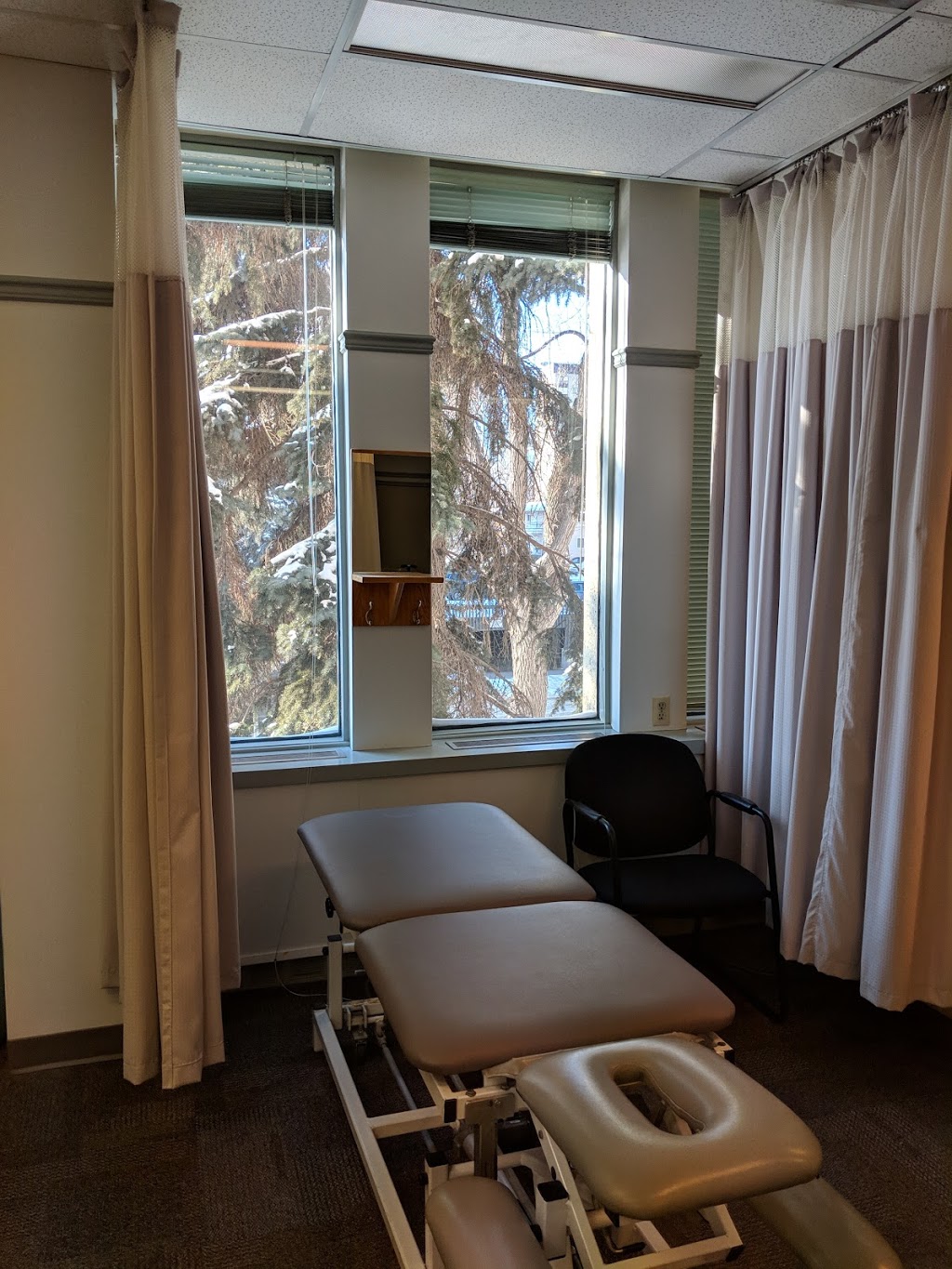 Lifemark Physiotherapy Academy Place | 11520 100 Ave NW #207, Edmonton, AB T5K 0J7, Canada | Phone: (780) 482-7428