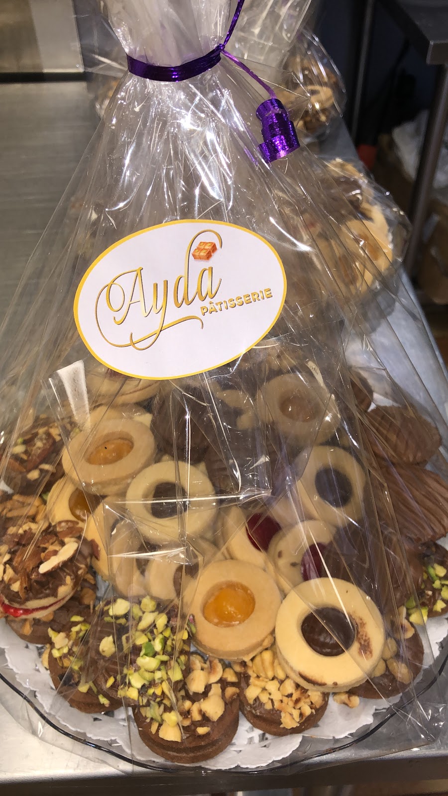 AYDA Patisserie | 10449 Boul Gouin O, Roxboro, QC H8Y 1W9, Canada | Phone: (514) 449-1702